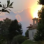 La Casa Blu Di Monasteto Bed and breakfast 3*
