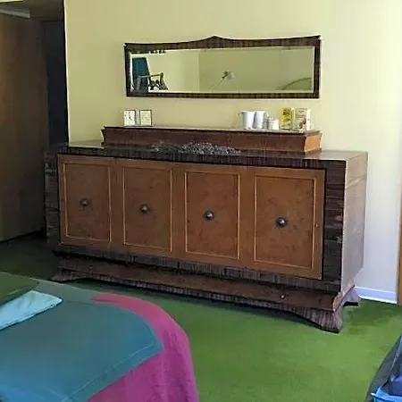 La Casa Blu Di Monasteto Oda ve Kahvaltı